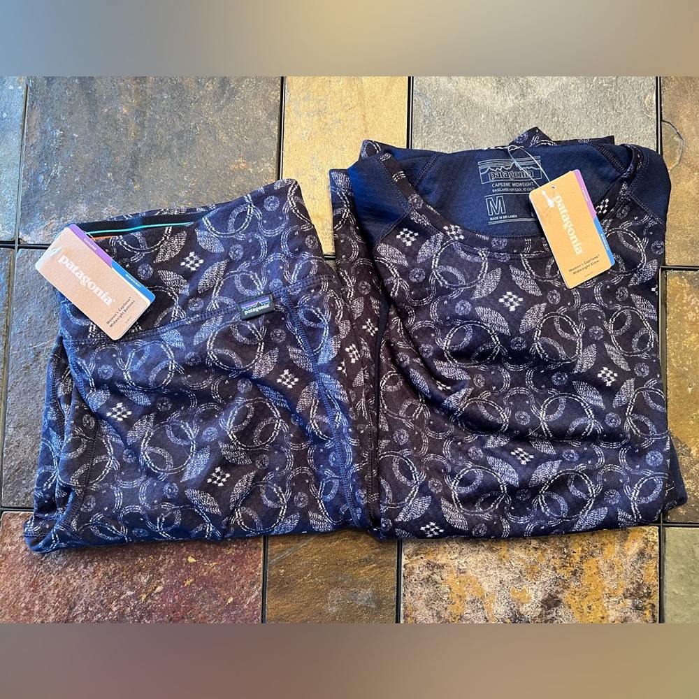 W’s Patagonia Capilene Midweight Crew & Bottoms